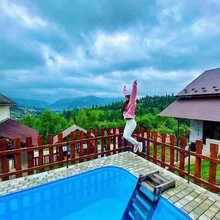 Біля Лісу Шале З Двома Спальнями Slawske Exterior foto