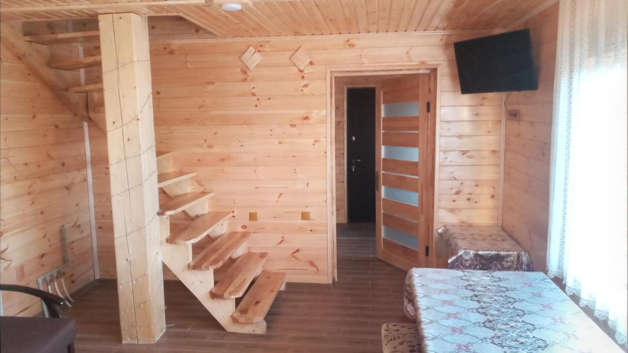 Біля Лісу Шале З Двома Спальнями Slawske Exterior foto